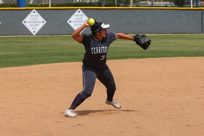 3B Rain Vega went 3-for-4 at the plate with two RBI and two runs scored