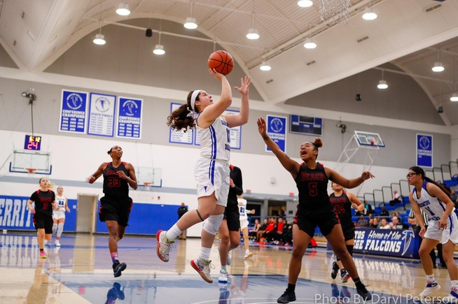 File Photo: Sarah Hernandez was one of two players to score 15 points against LA Southwest