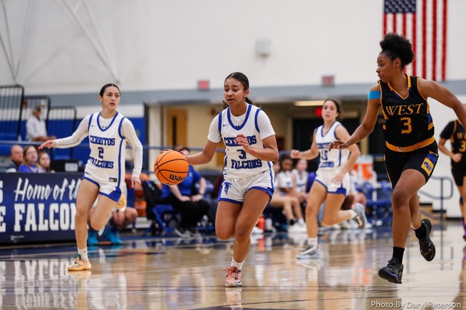 File Photo: Bridgette McIntyre (3) posted 10 points, seven steals and five assists against LA Pierce