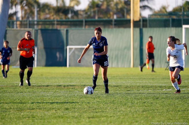Nadia Palomares got the Falcons on the board with her goal
