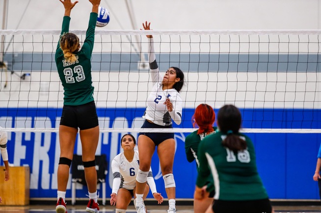 Marissa Mendibles had a solid all-around match for the Falcons